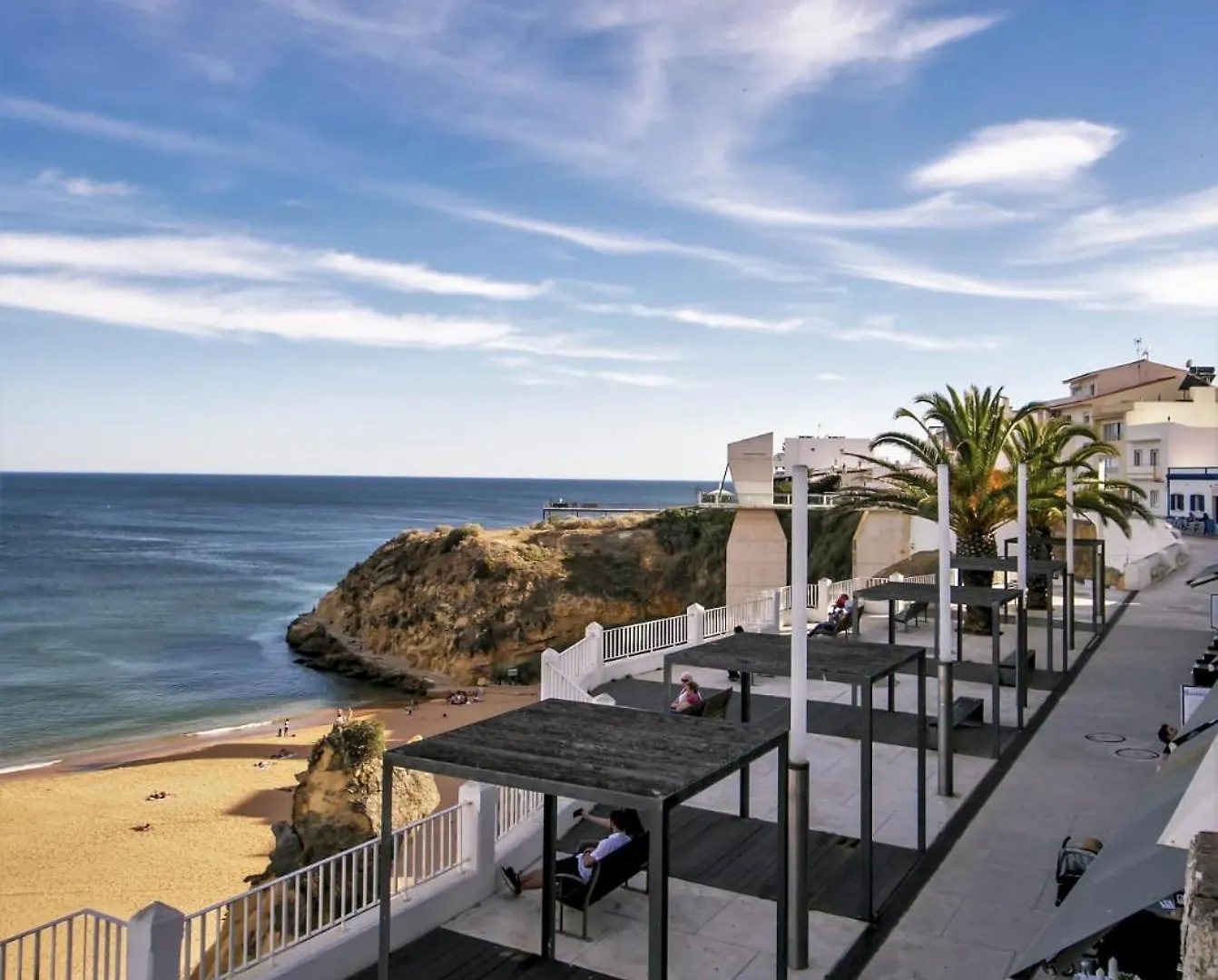 Algarvian Experience - Sun, Beach And Pool Albufeira Portugal