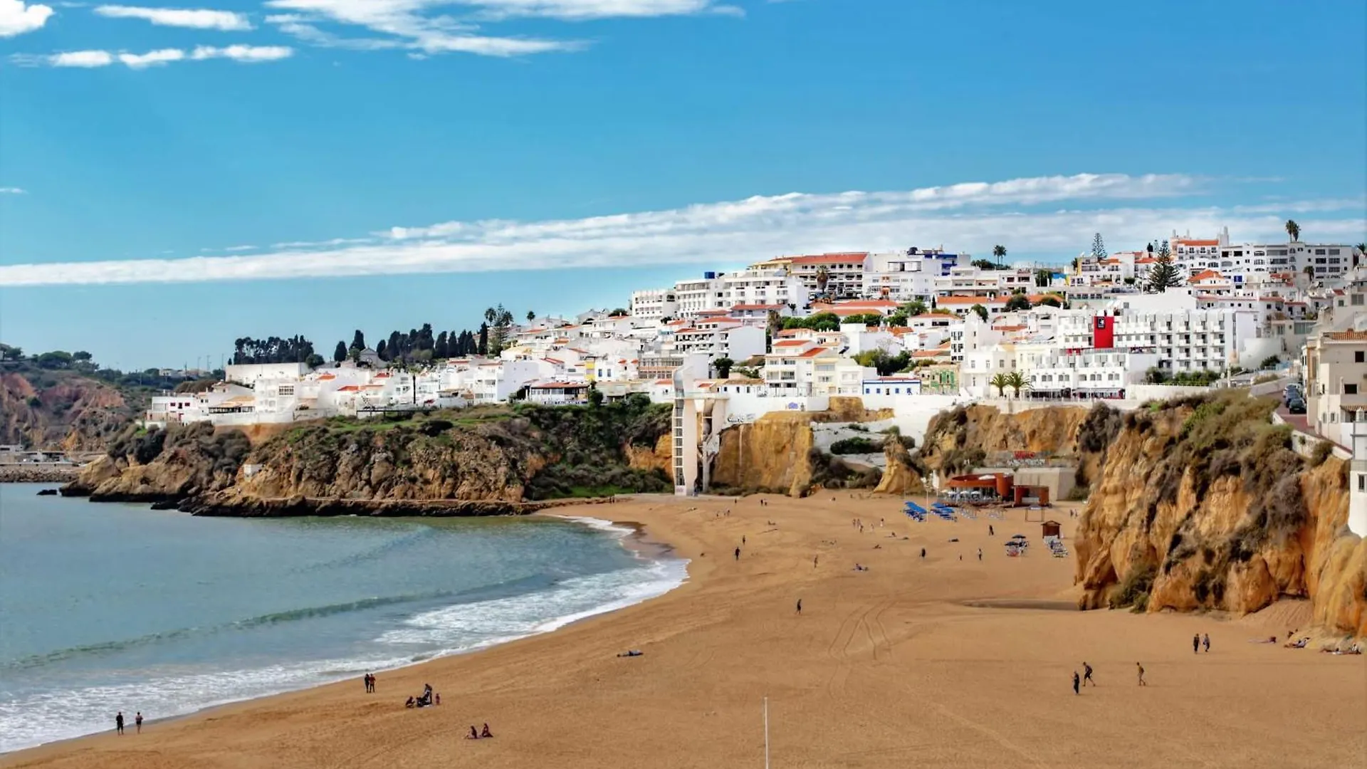 Algarvian Experience - Sun, Beach And Pool Albufeira 0*,  Portugal